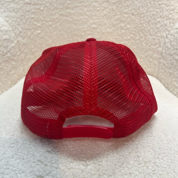 Autographed Trump Hat - Picture 2 of 3